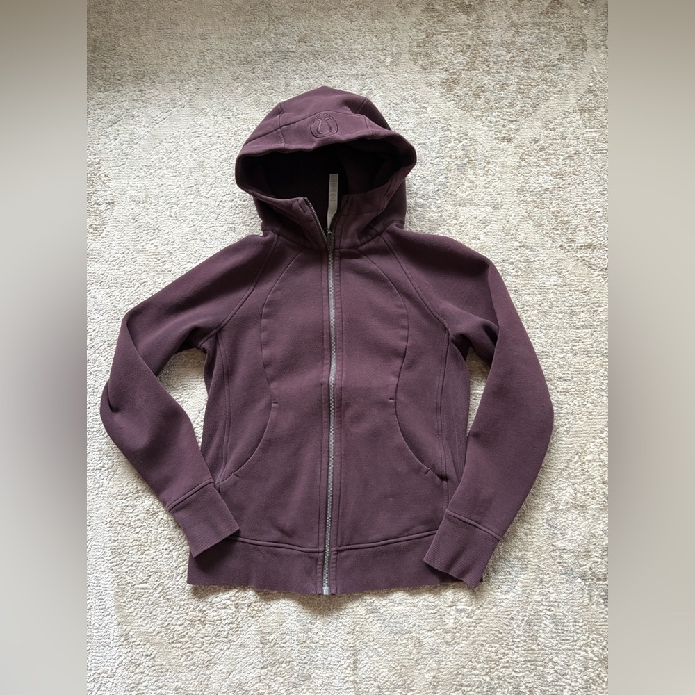 Lululemon scuba hoodie size 8